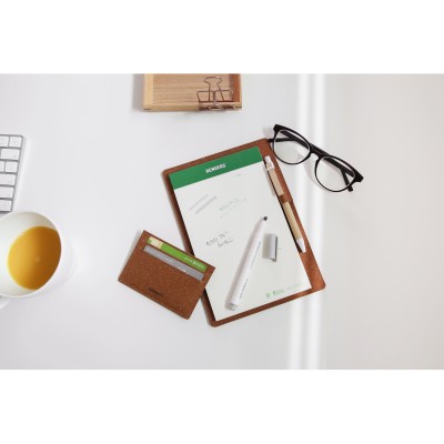 MEMO HOLDER