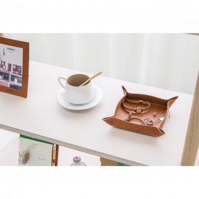 DESK TRAY